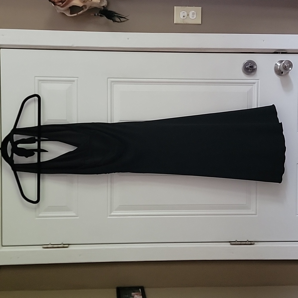 Little Black Dress - Picture 6 of 10